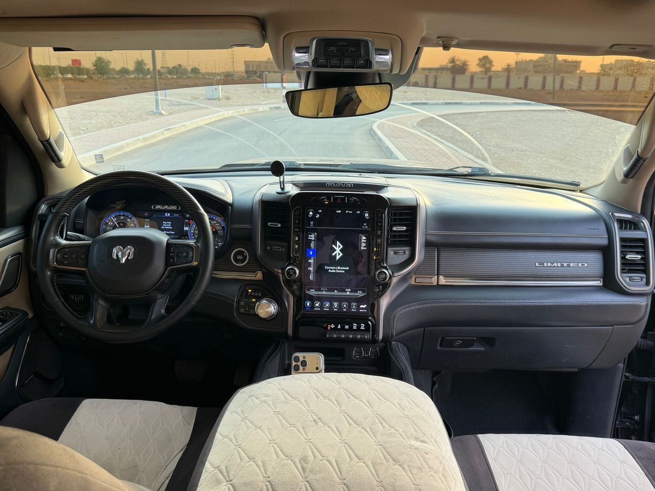 RAM 1500 LIMITED