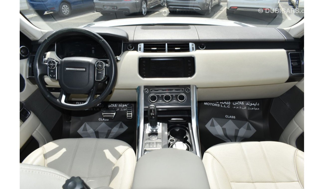 Land Rover Range Rover Sport HSE V6 gcc