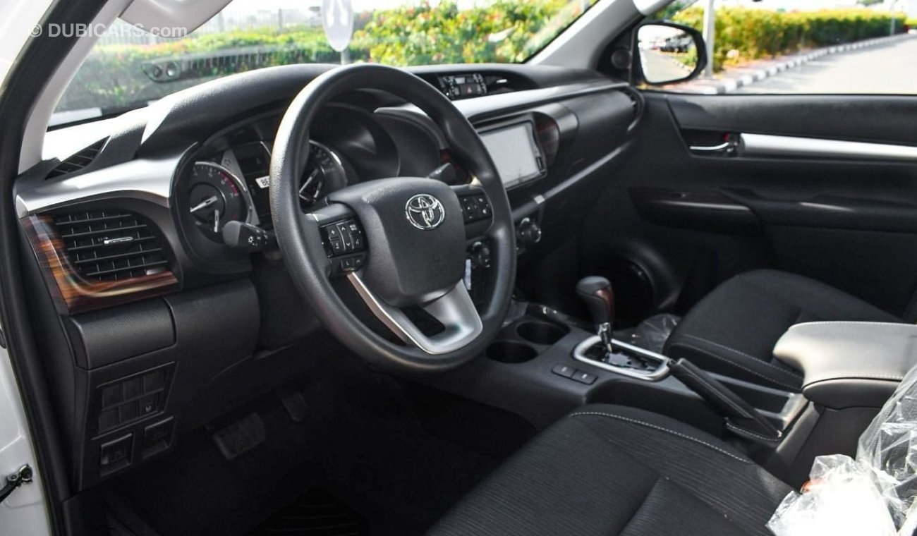 Toyota Hilux TOYOTA HILUX 2.7L PETROL AT FULL 2024 MODEL GCC