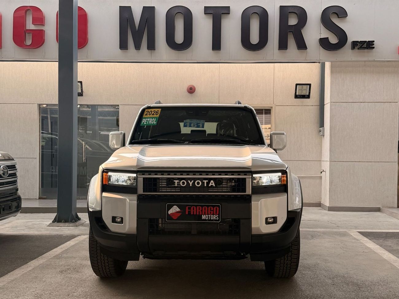 Toyota Prado 2.4 TURBO SUNROOF BLACK INTERIOR  **EXPORT ONLY**التصدير فقط خارج الخليج**