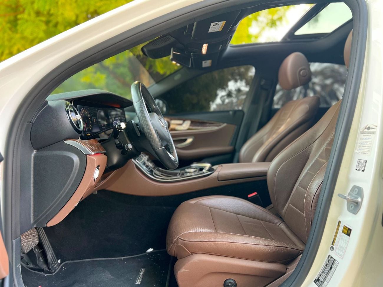مرسيدس بنز E300 AMG