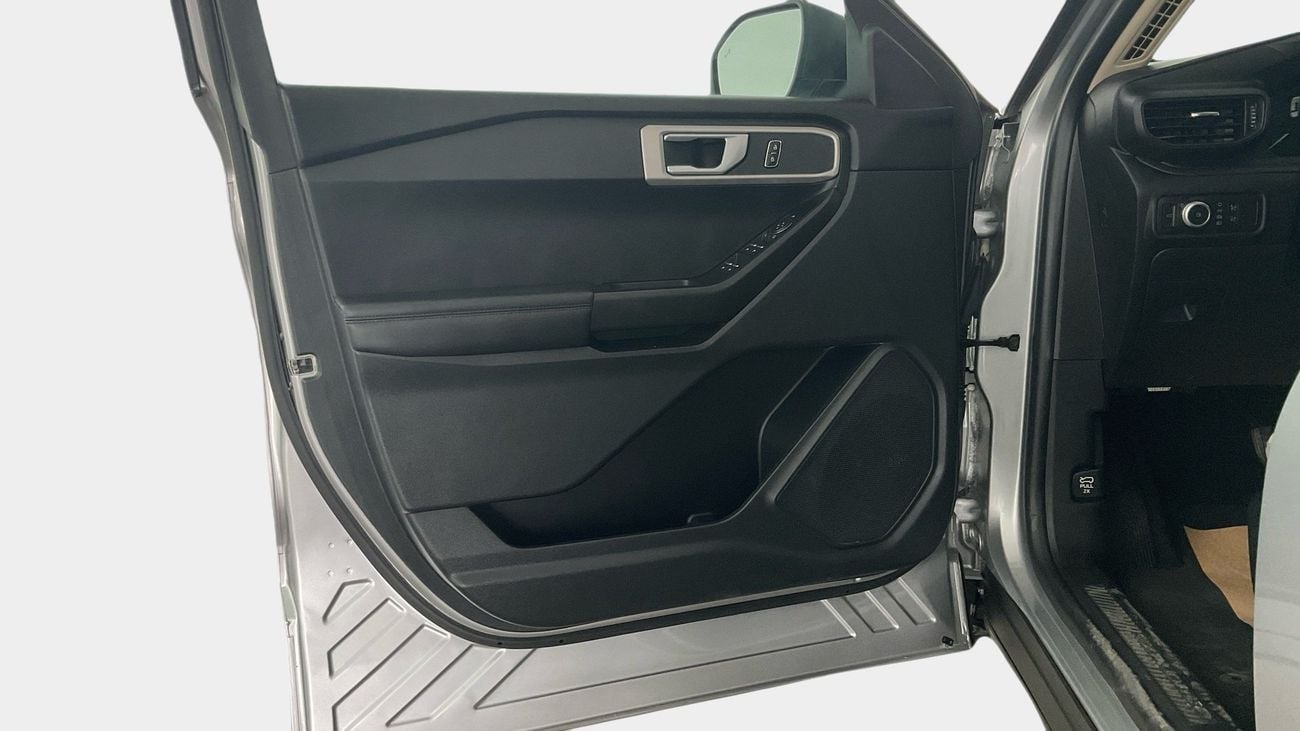 فورد إكسبلورر 3.3 AUTO 4WD BASE CLTH | شامل الضمان | 0 ﺪﻔﻋﺓ ﺃﻮﻟﻯ