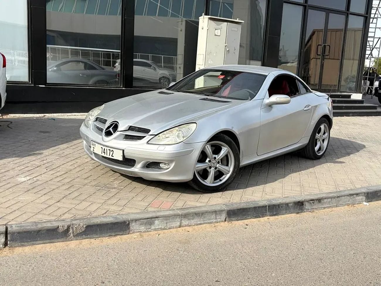 Mercedes Benz SLK350 SLK 350 GCC Specs