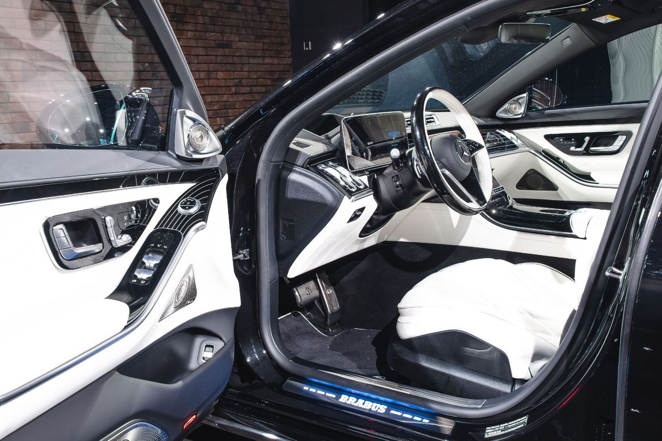 Mercedes Maybach S680 Maybach S680 Maybach Brabus