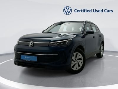 Volkswagen Tiguan LIFE Tiguan Life with Rear View Camera 1.4L | Apple CarPlay & Android Auto | Everyday Comfort | Park Assi