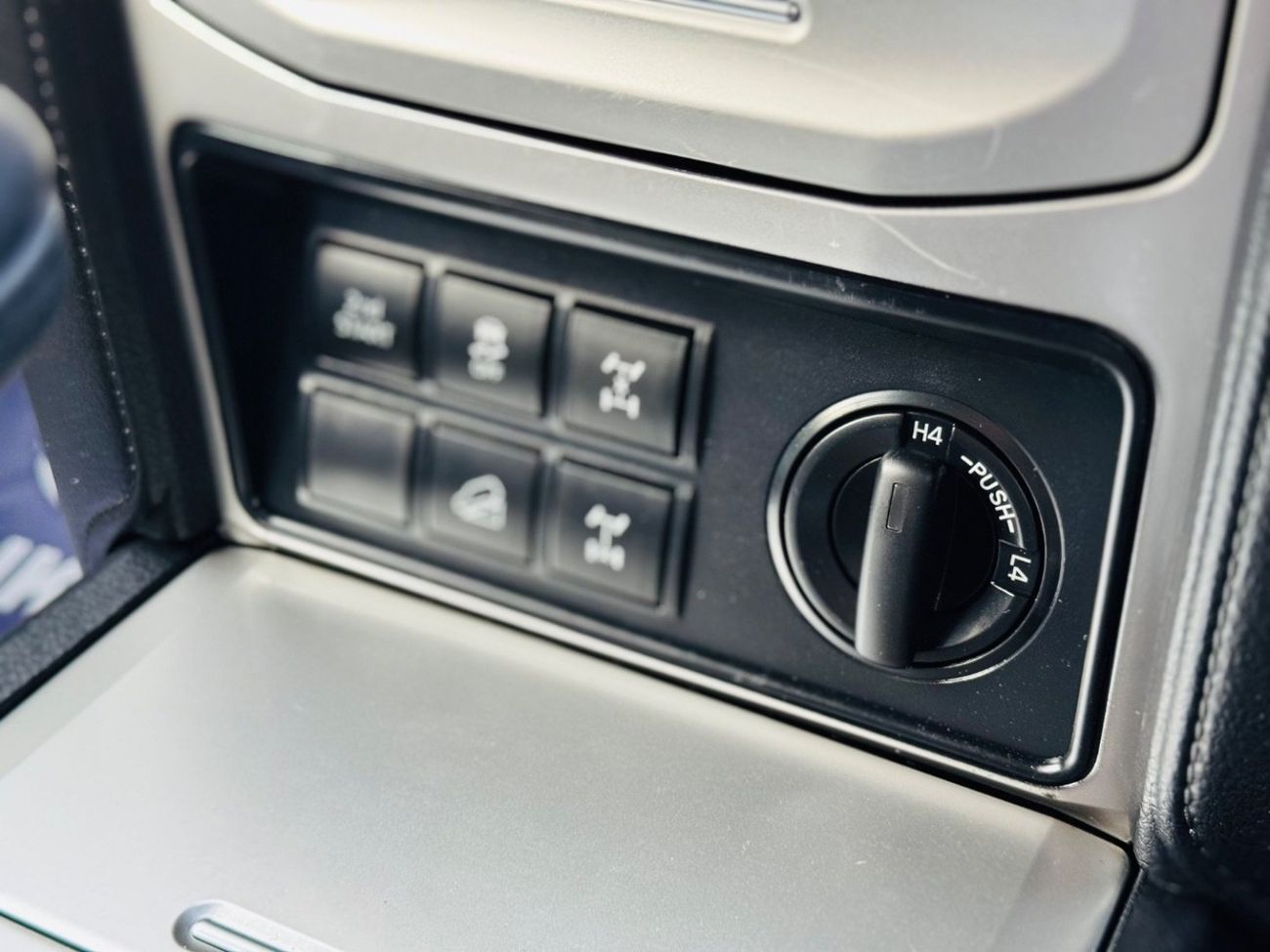 تويوتا برادو Toyota prado 2021 RHD diesel