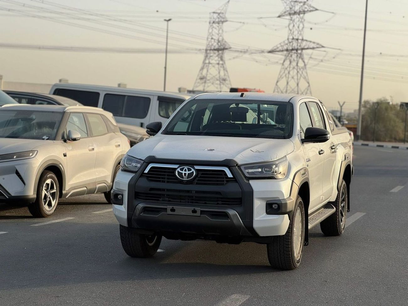 تويوتا هيلوكس GLX 2.7L Double Cab Utility RWD A/T