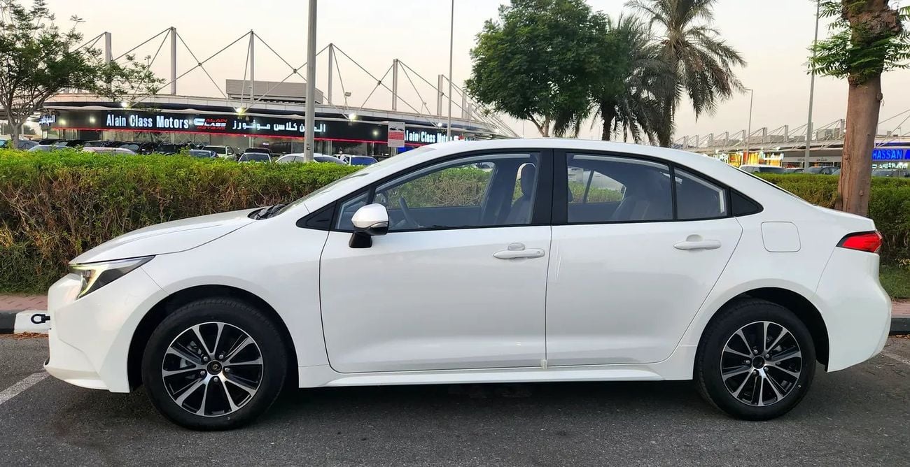 تويوتا ليفين Zero km Full option