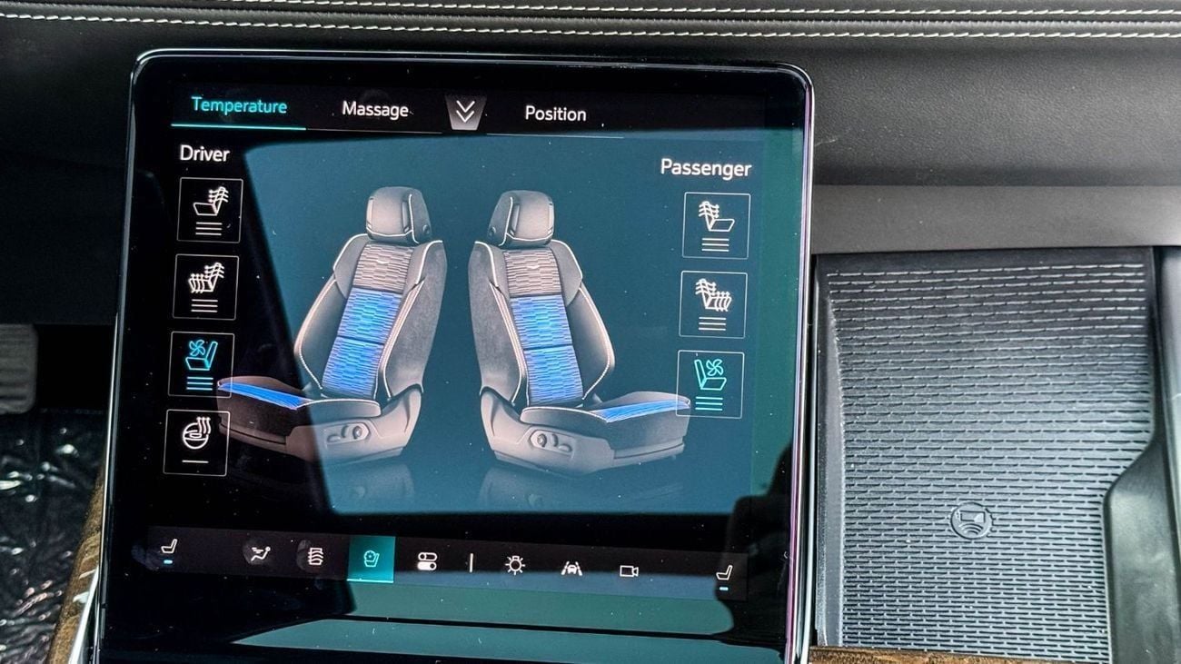 Cadillac Escalade Sport Platinum 6.2L 4WD Sport Platinum 2025 Brand New American Specs 6.2L V8