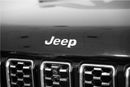 Jeep Grand Cherokee Summit 3.6L Summit 5.7L