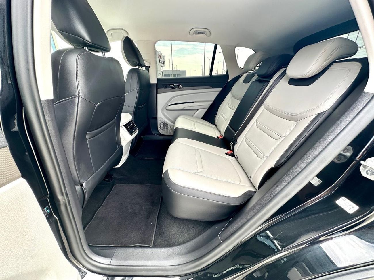 Ford Territory Trend 1080-Monthly I Warranty Until 2028 | GCC | Cruise, Leather Seats, GPS I Accident Free