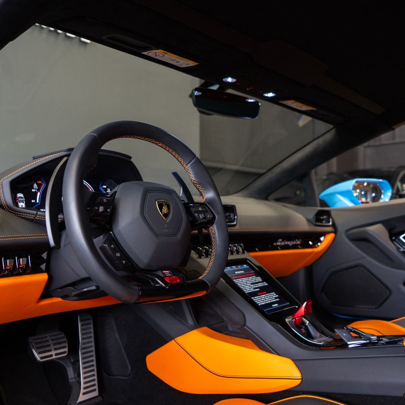 Lamborghini Huracan Evo Spyder AED 19,147 P.M • 0% Downpayment • Lamborghini Huracan EVO Spyder • 1 Year Warranty