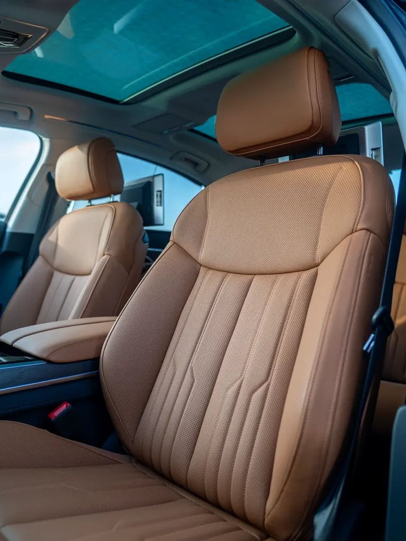 أودي A8 A8L - 5000 EMI - Under Warranty and Service Contract