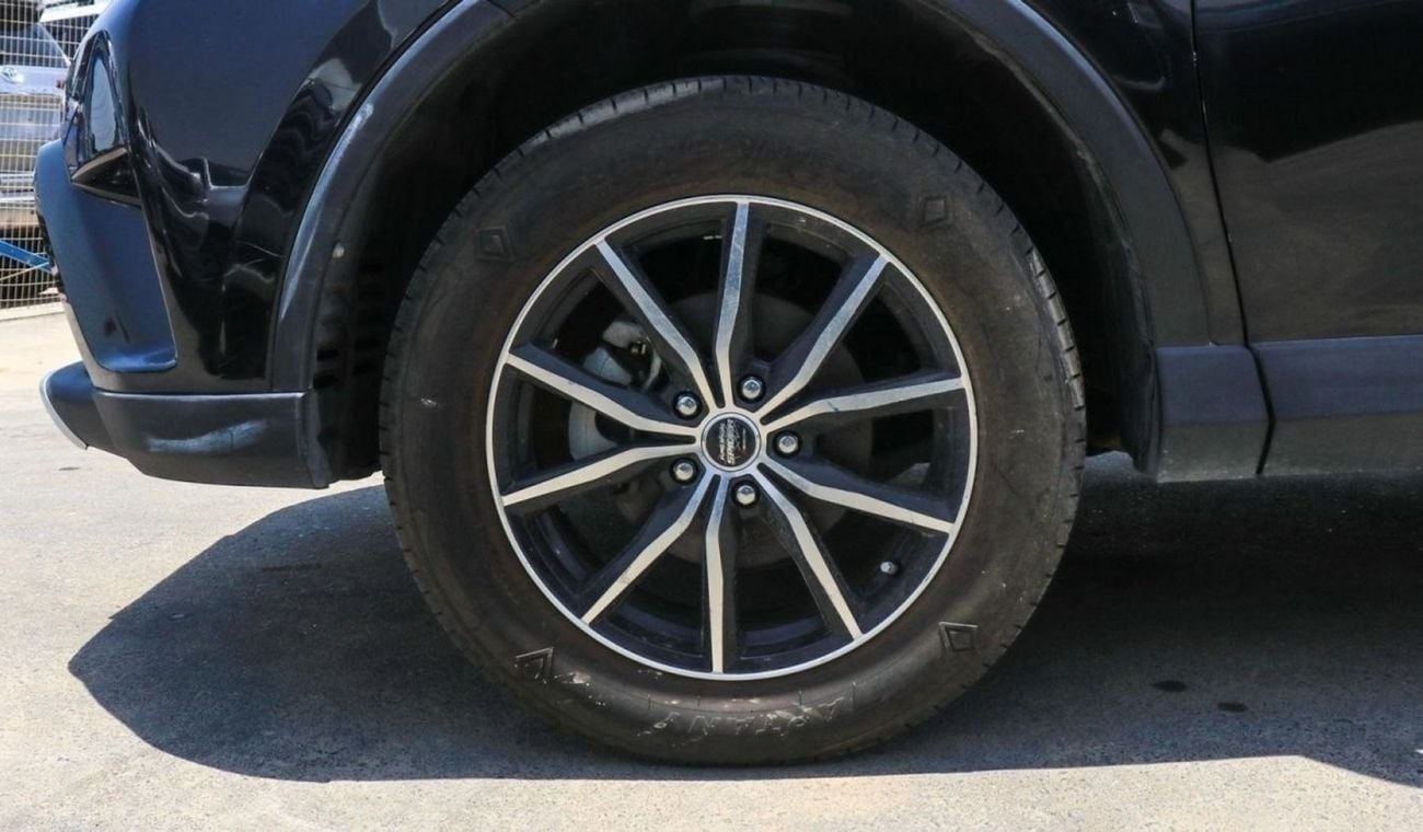 تويوتا راف ٤ AWD