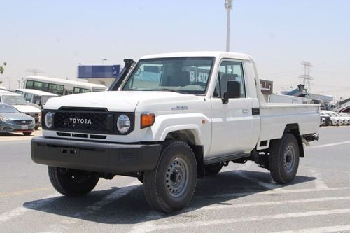 تويوتا لاند كروزر بيك آب  TOYOTA LANDCRUISER 79 2.8L DIESEL SINGLE CAB E MANUAL