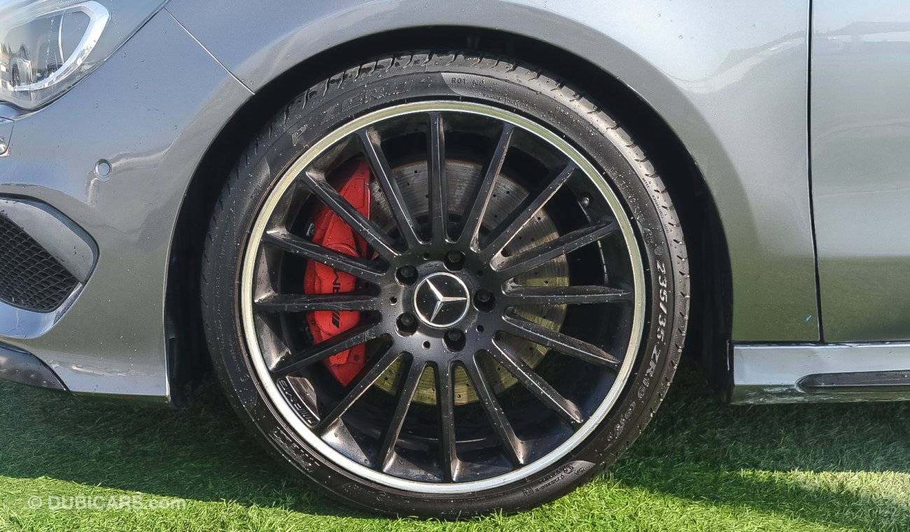 مرسيدس بنز CLA 45 AMG