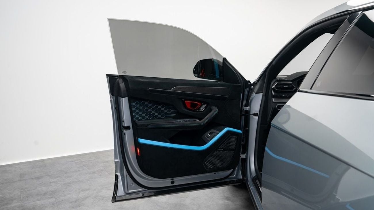 لامبورغيني اوروس Performante - 2023 - GCC Specs - Under Warranty and Service Contract