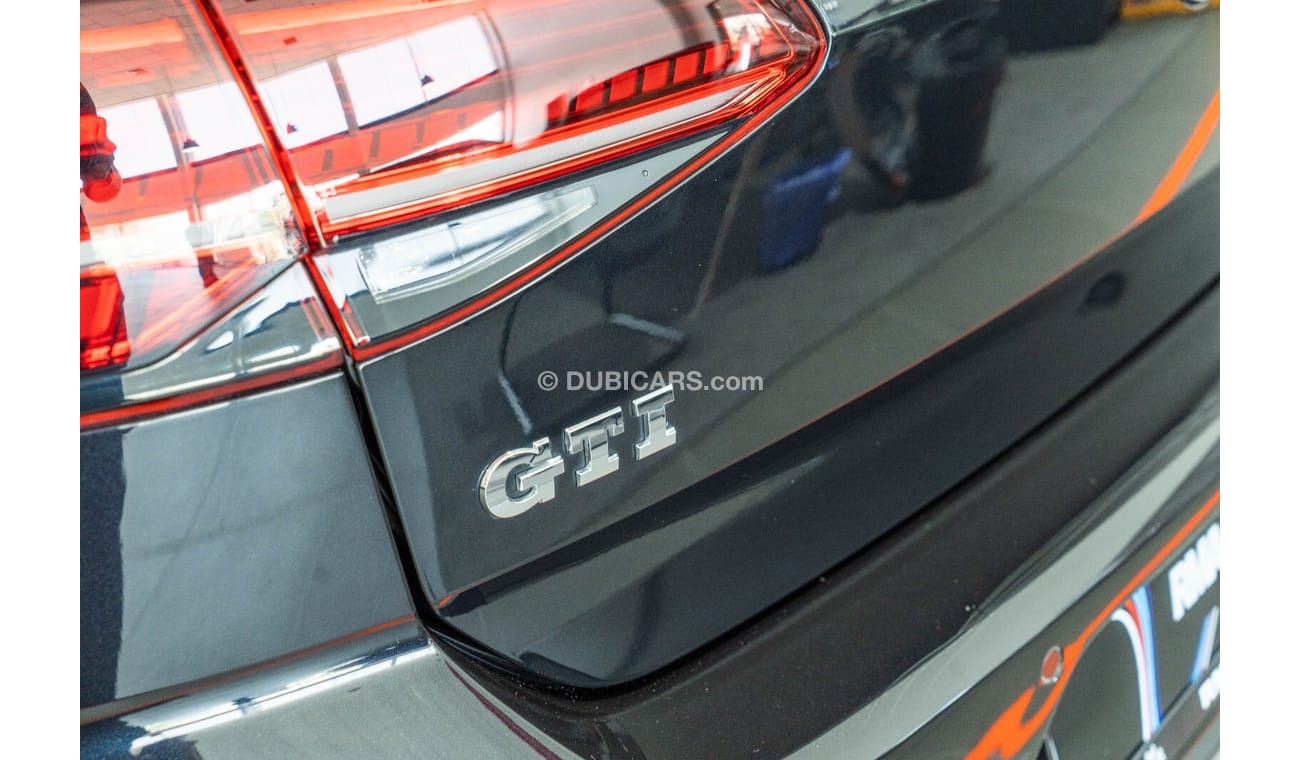Volkswagen Golf 2018 Volkswagen Golf GTI / Full Volkswagen Service History