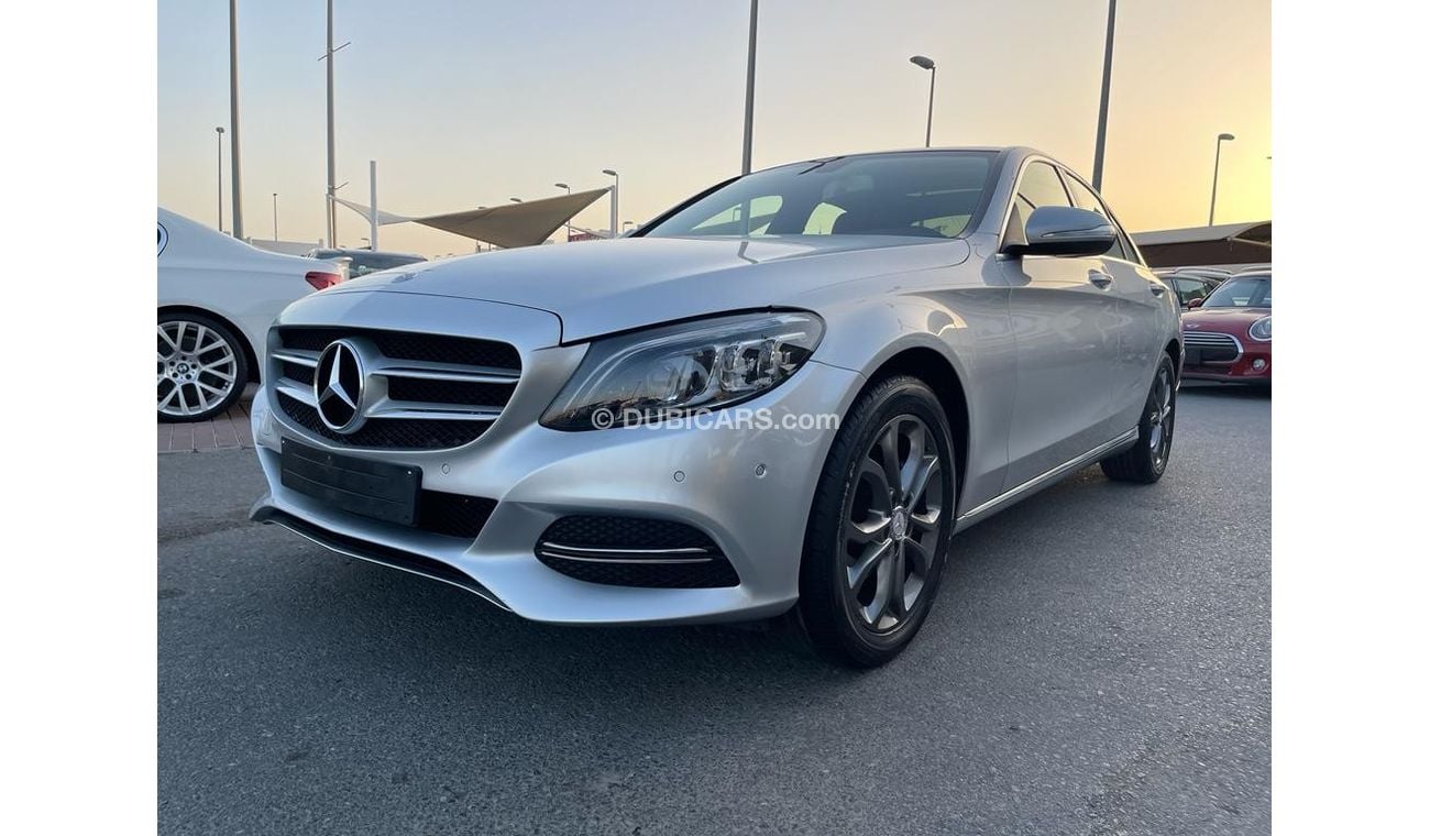 Mercedes Benz C200 Std Mercedes C200_Gcc_2015_Excellent_Condition _Full option