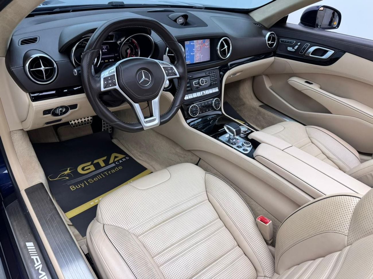 مرسيدس بنز SL 63 AMG STD