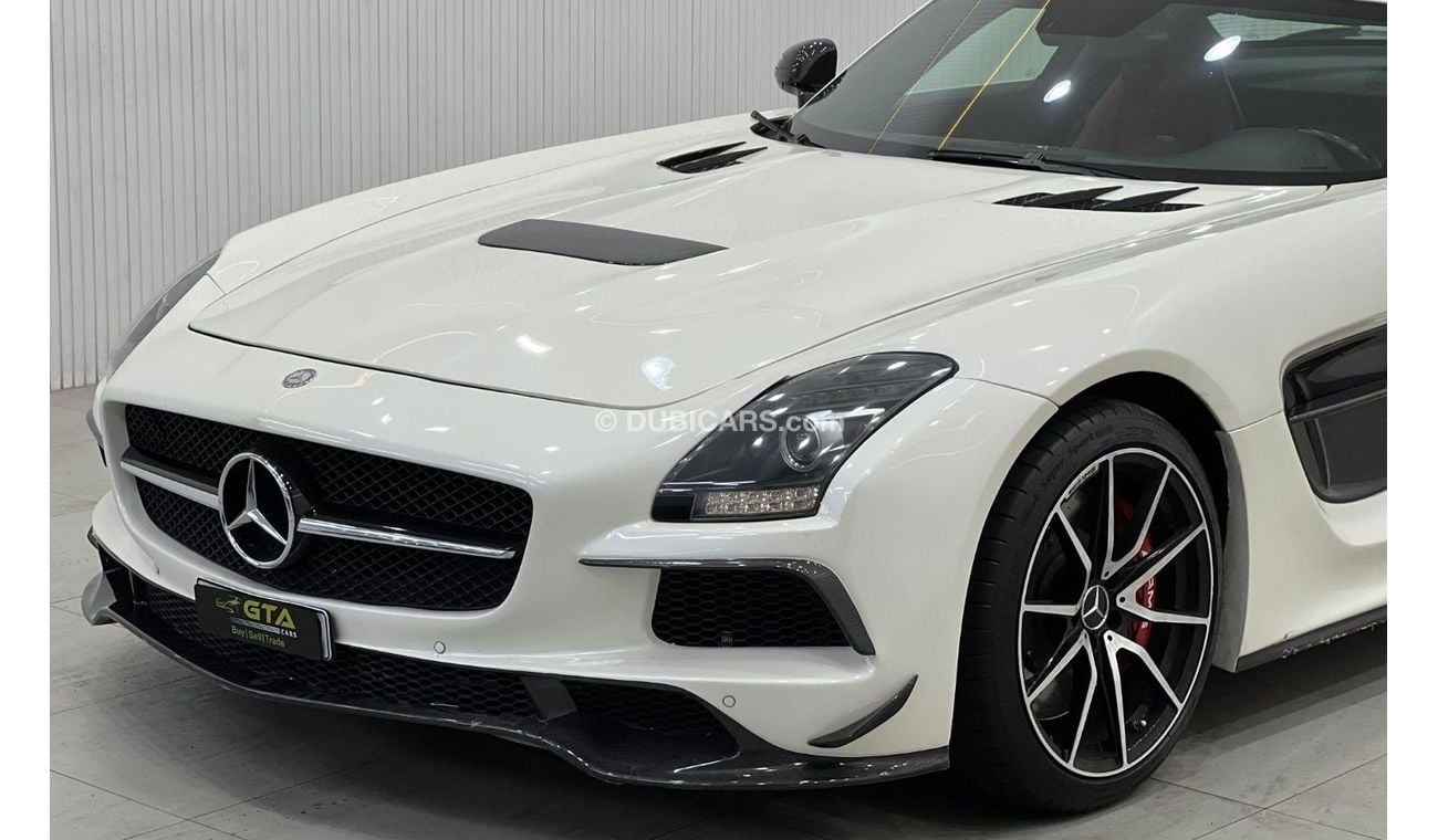 Mercedes-Benz SLS AMG 2011 Mercedes-Benz SLS AMG, Full Kuwait Mercedes Service History, Original Kit Available