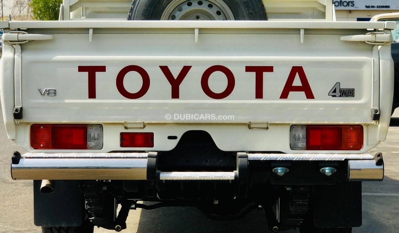Toyota Land Cruiser Pick Up Double Cabin pickup 4.5L DIESEL V8 4WD 2022