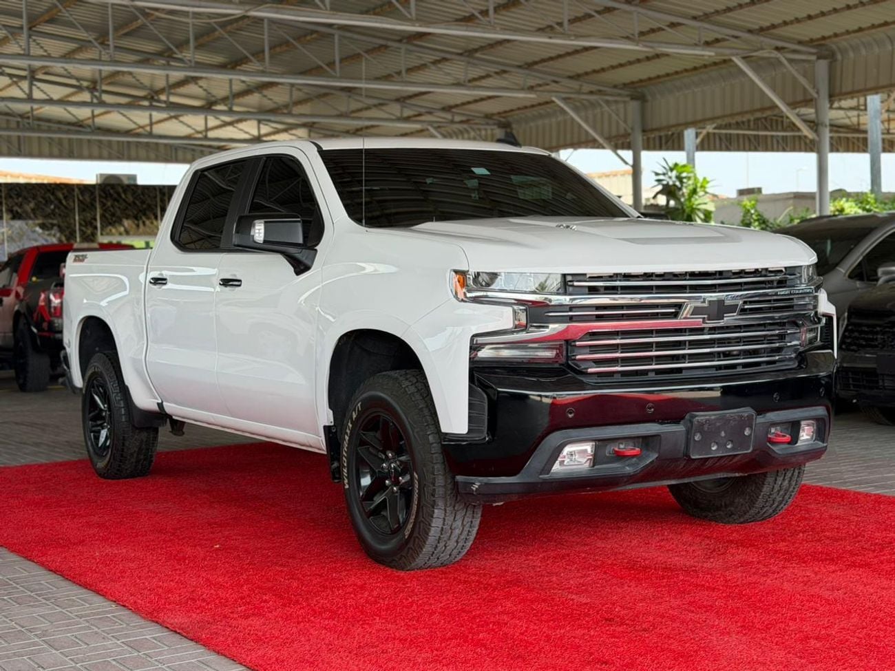 Chevrolet Silverado 1500 CAB/CREW TRAILBOSS Z71