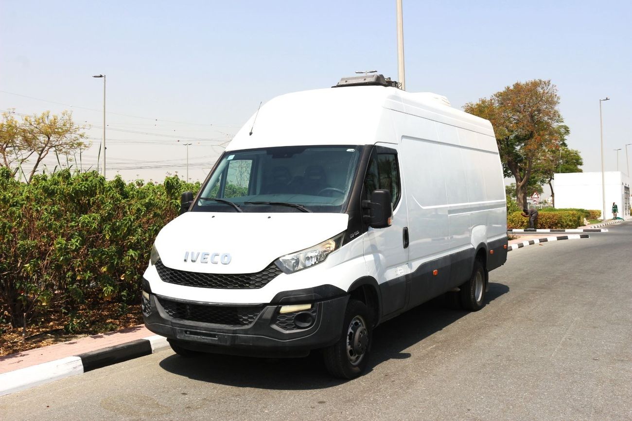 Iveco Daily Iveco Daily delivery van 2017 Gulf spec only 25000 km