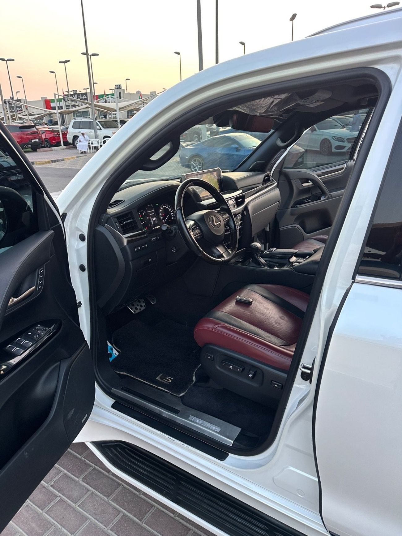 Lexus LX 570 