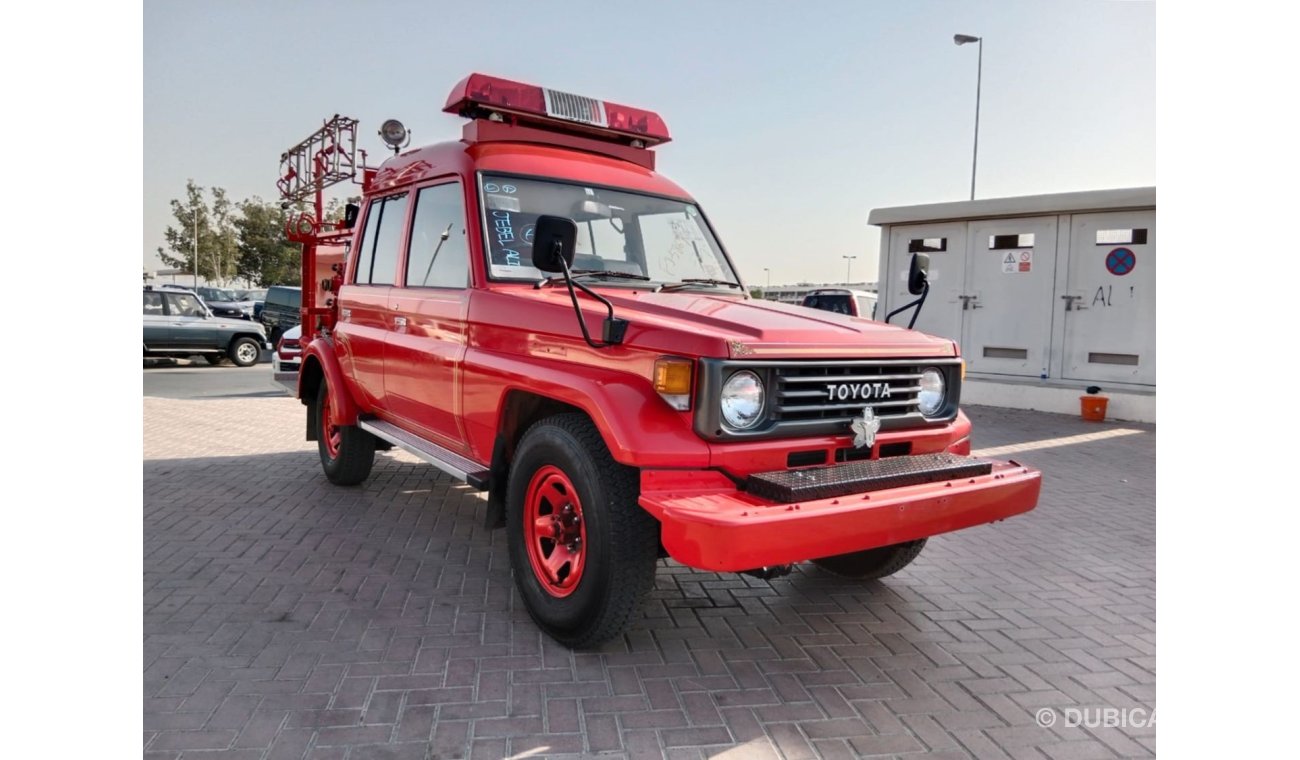 تويوتا لاند كروزر بيك آب TOYOTA LAND CRUISER FIRE TRUCK RIGHT HAND DRIVE (PM1427)