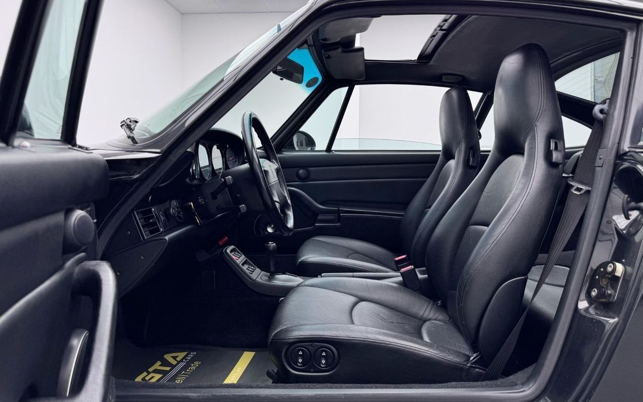 Porsche 911 1996 Porsche 993 Carrera 2 (Varioram), Service History