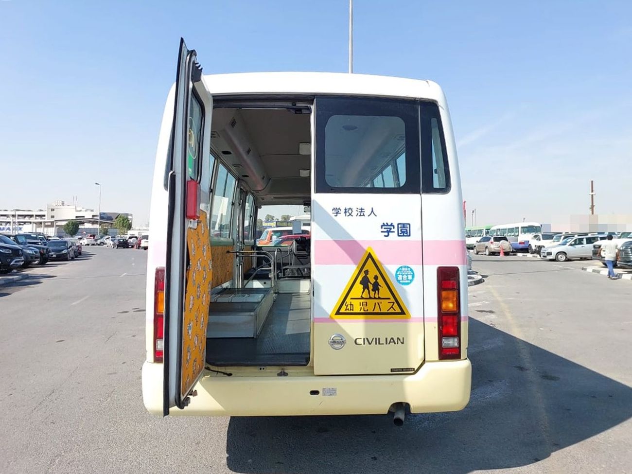نيسان سيفيليان NISSAN CIVILIAN BUS RHD 2003 MODEL 4.1 L DIESEL AUTOMATIC(PM20305)