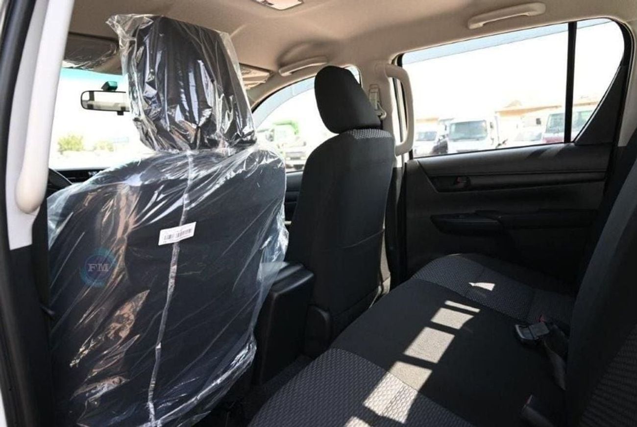 Toyota Hilux DLX 2.4L Diesel 4WD Automatic