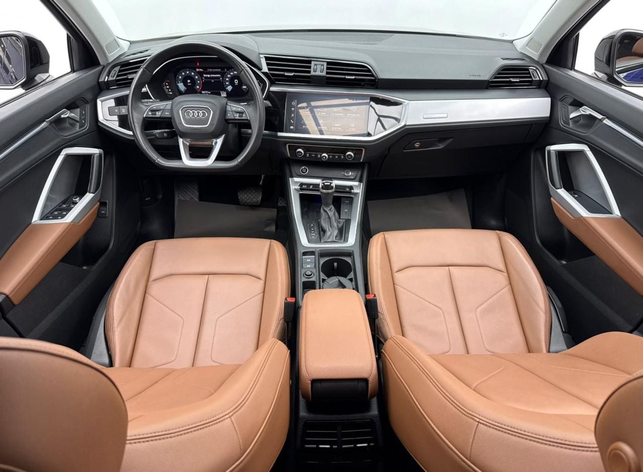 Audi Q3 2024 Audi Q3 35 TFSI S-Line, 2026 Audi Warranty, 2028 Audi Service Pack, Excellent Condition, GCC