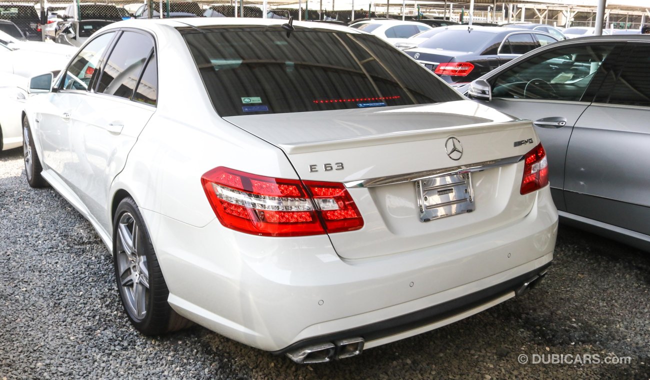 Mercedes-Benz E 63 AMG