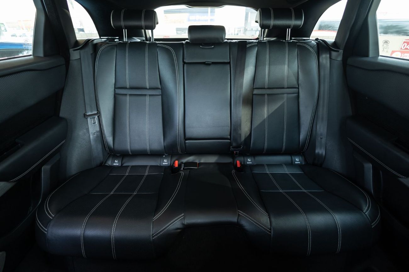 لاند روفر رينج روفر فيلار P250 R-Dynamic SE 2.0L