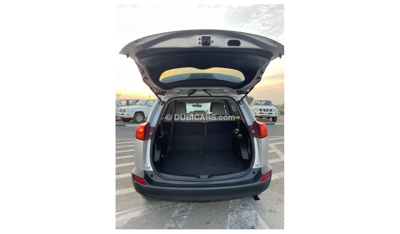 Toyota RAV4 “Offer”2014 Toyota Rav4 XLE Full Option - 2.5L V4