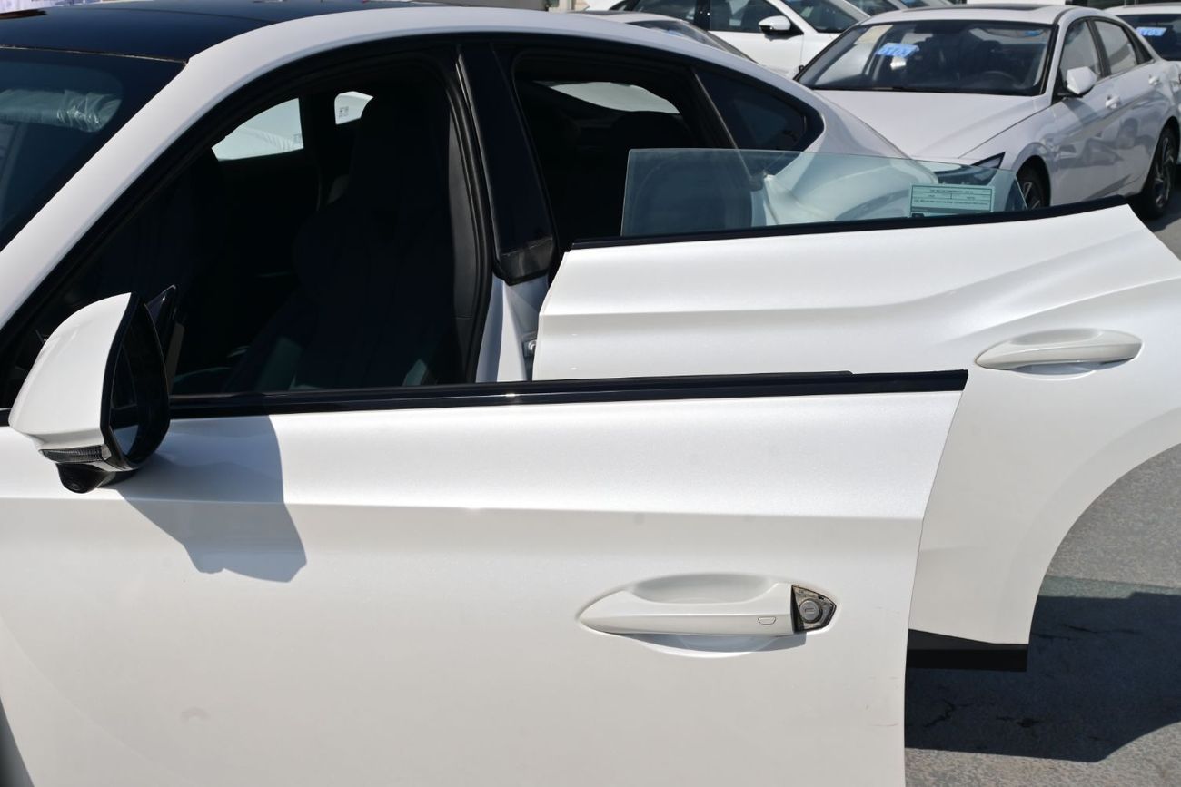 أم جي 7 MG7 1.5L Turbo, Petrol, FWD Model 2025 Color White