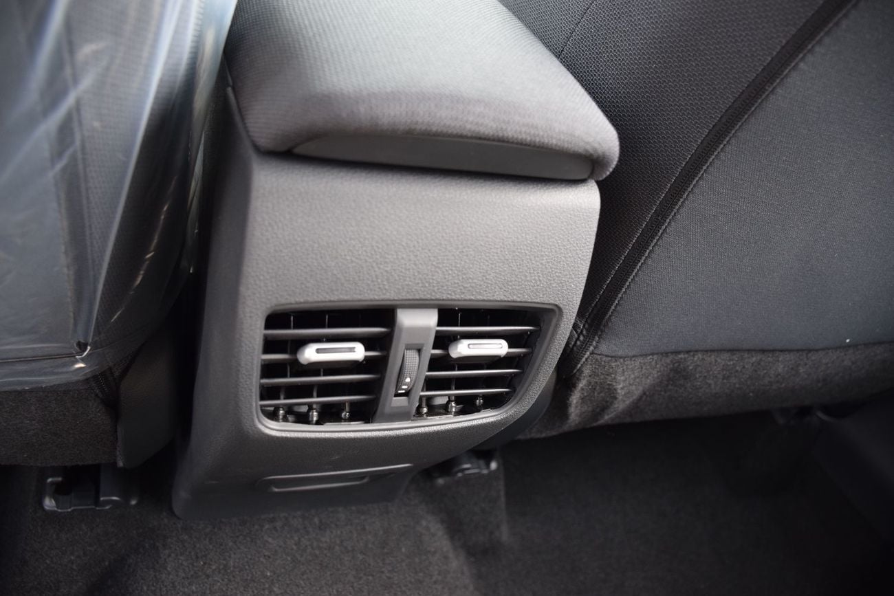 تويوتا فرونتلاندر Leading Trim | 2.0L Hybrid | 4 Cylinder