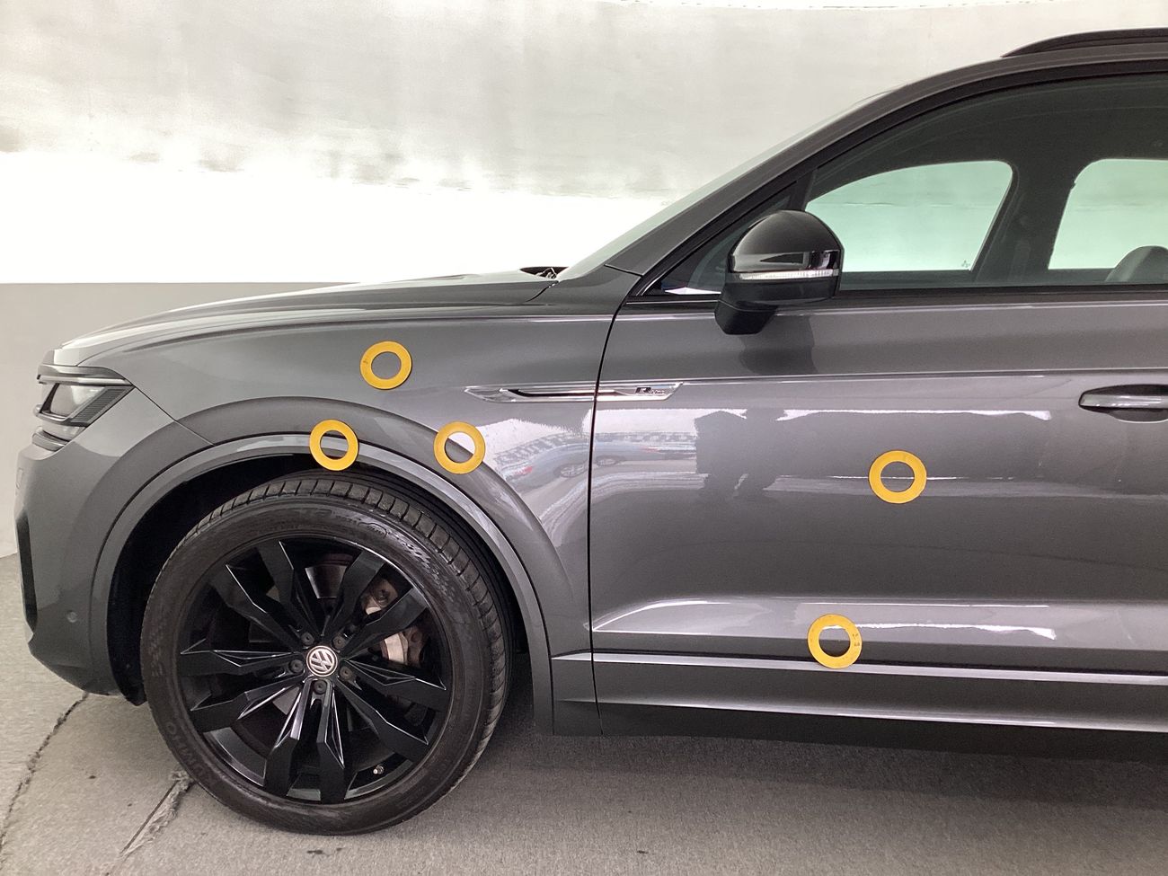 Volkswagen Touareg R-Line | Guaranteed Warranty | 0 Down Payment