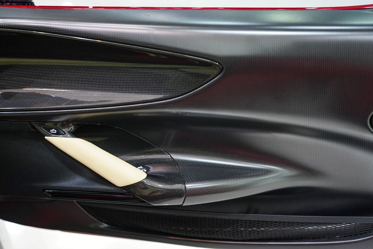 Ferrari SF90 Stradale Extended Asseto Fiorano Package, Al Tayer Warranty + Service!!