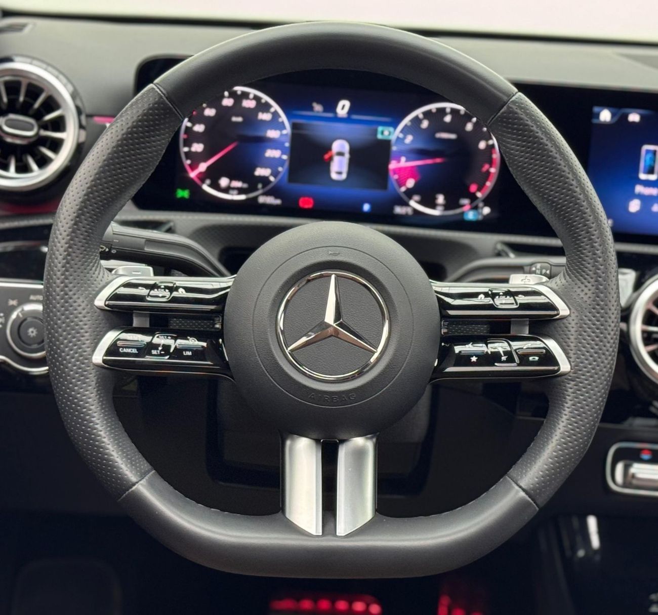 مرسيدس بنز A 200 AMG 2025 Mercedes-Benz A200 AMG, 2026 Mercedes Warranty, Mercedes Service History, GCC