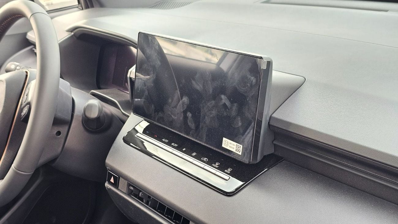 تويوتا كورولا كروس Toyota Corolla Cross Toyota Corolla Cross 2.0L Gasoline Elite AT 2026 NEW SHAPE ELECTRIC CHAIR- SUNR