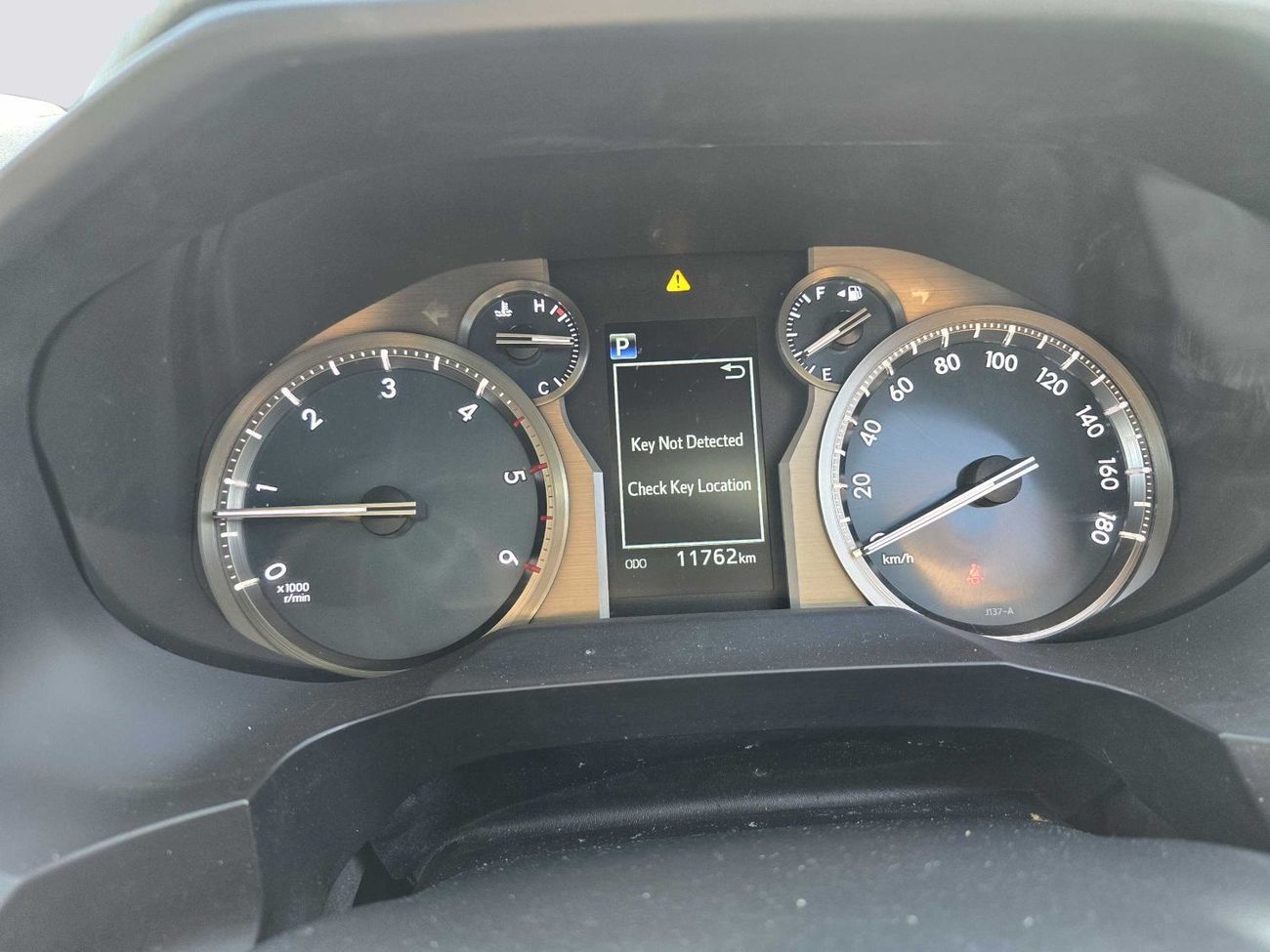 تويوتا برادو 4x4 Diesel Right Hand Drive ( Export Only)