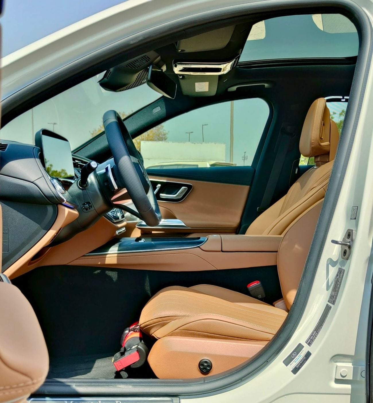 مرسيدس بنز E300 AMG Full Option Agency Warranty 2026 GCC