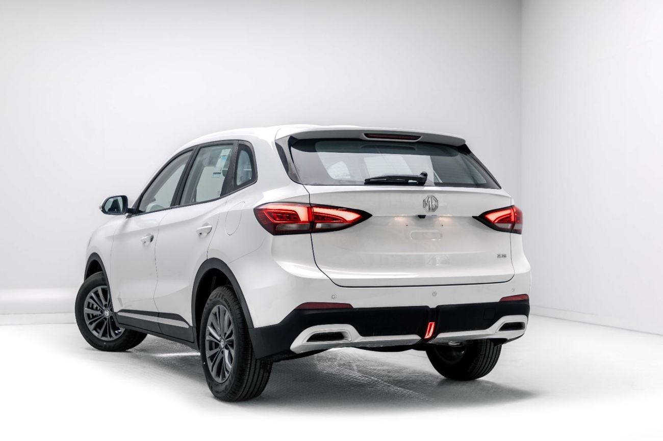 أم جي ZS COM 1.5L - White Inside Black | Export Only