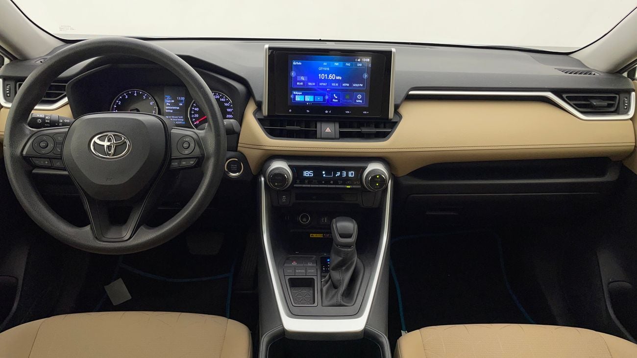 تويوتا راف ٤ VX 2.5 | بدون دفعة مقدمة | اختبار القيادة في المنزل