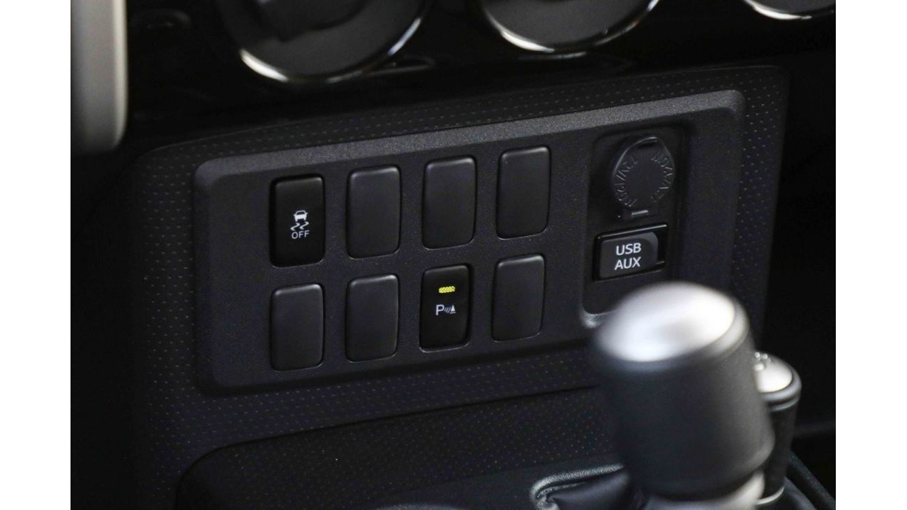 Toyota FJ Cruiser 2023 Toyota FJ Cruiser 4.0 JBL - Black inside Black | Export Only