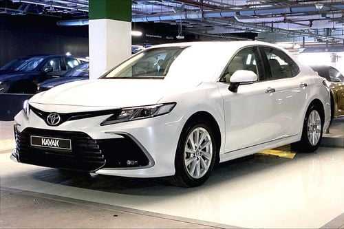 Toyota Camry SE | Guaranteed Warranty | 0 Down Payment