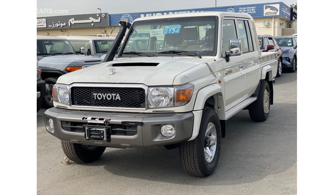 Toyota Land Cruiser Pick Up (LHD) Toyota Land Cruiser 79DC 4.5D Limited - full option